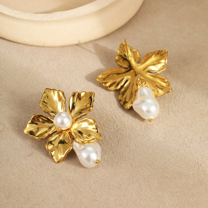 Orecchini perle barocche fiore oro
