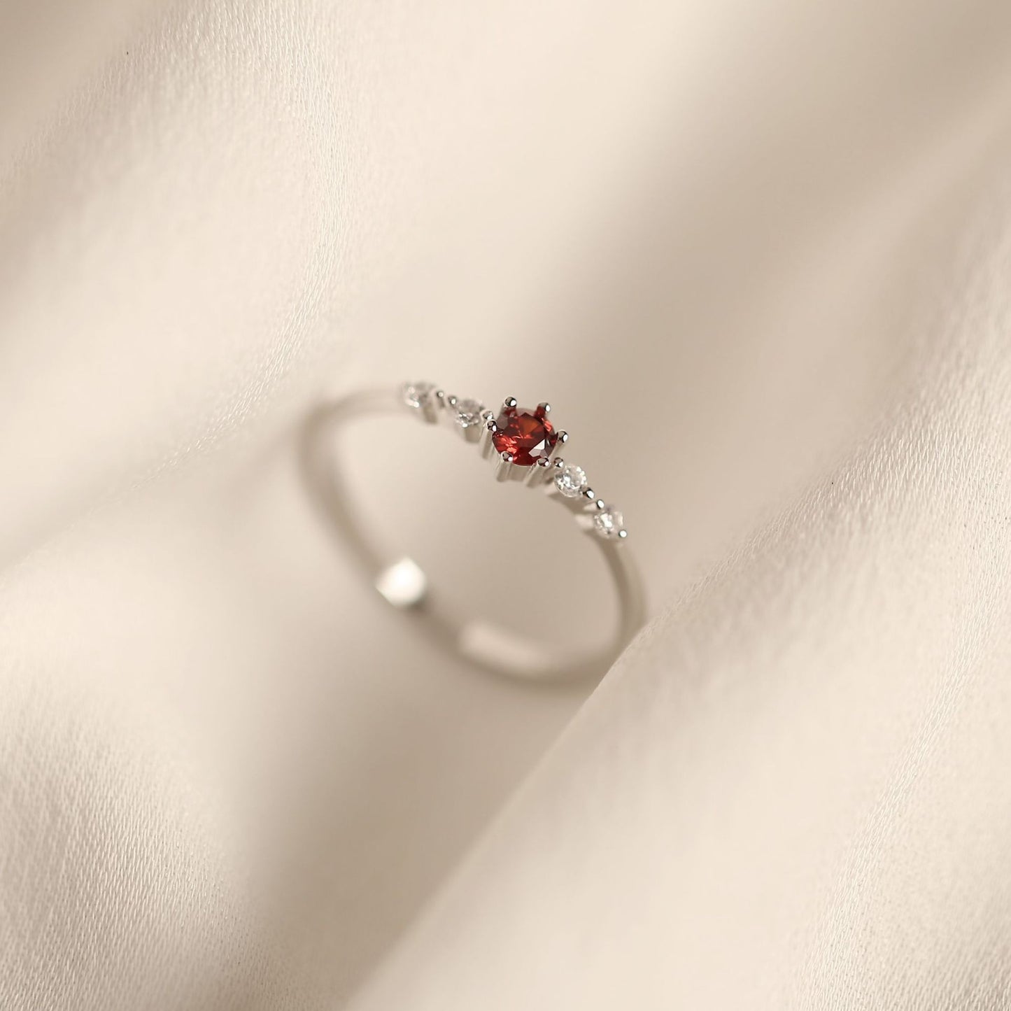 Anello diamante oro bianco