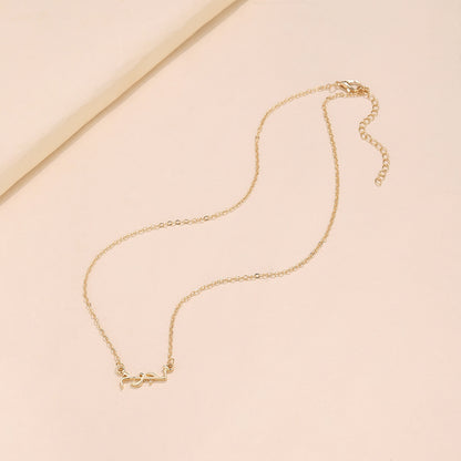 Collana con lettera araba