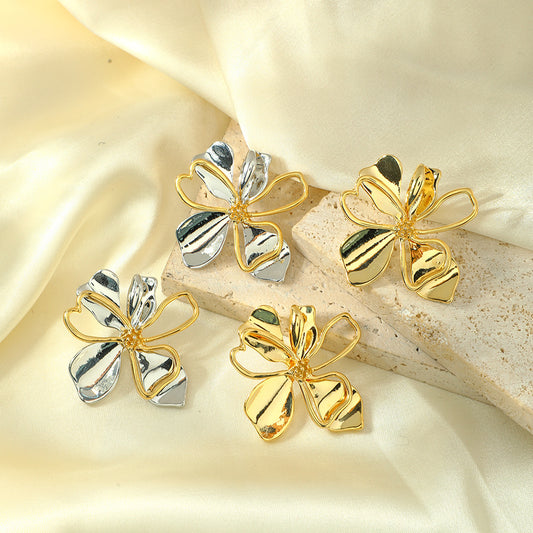 Orecchini fiore vintage oro 18K