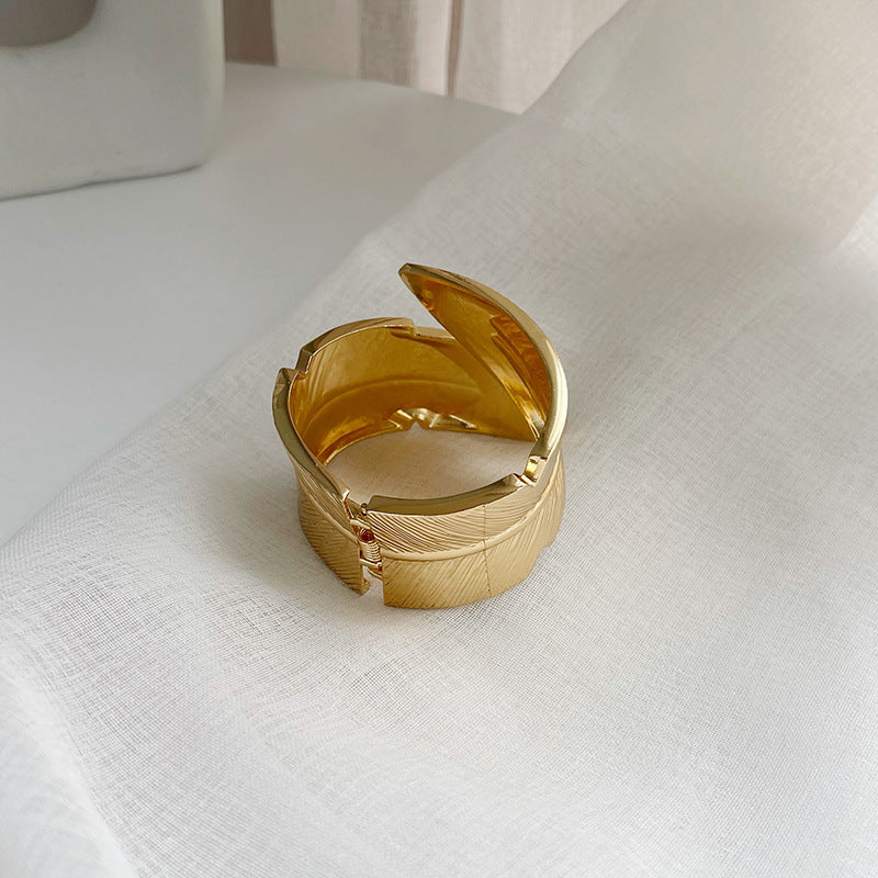 Bracciale forma piuma