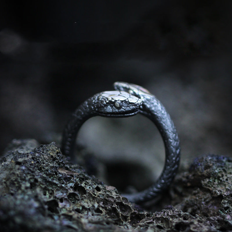 Anello Doppio Serpente Gotico