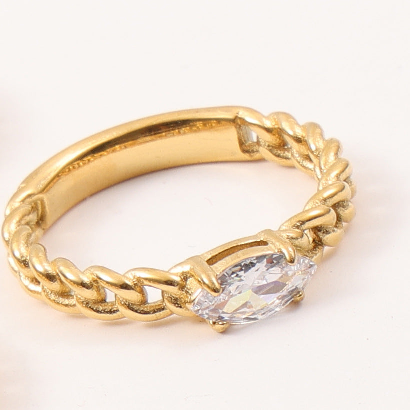 Anello zirconi oro