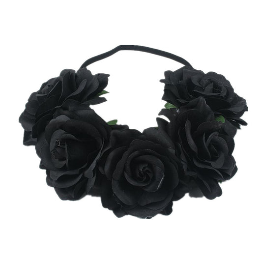 Corona di rose rosse