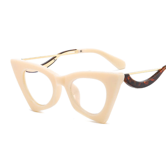 Occhiali cat eye minimal