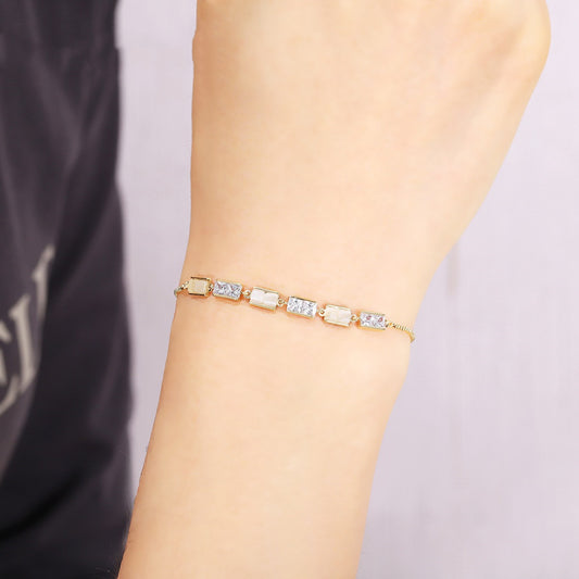 Bracciale quadrato geometrico