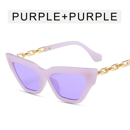 Occhiali da sole cat eye con catena
