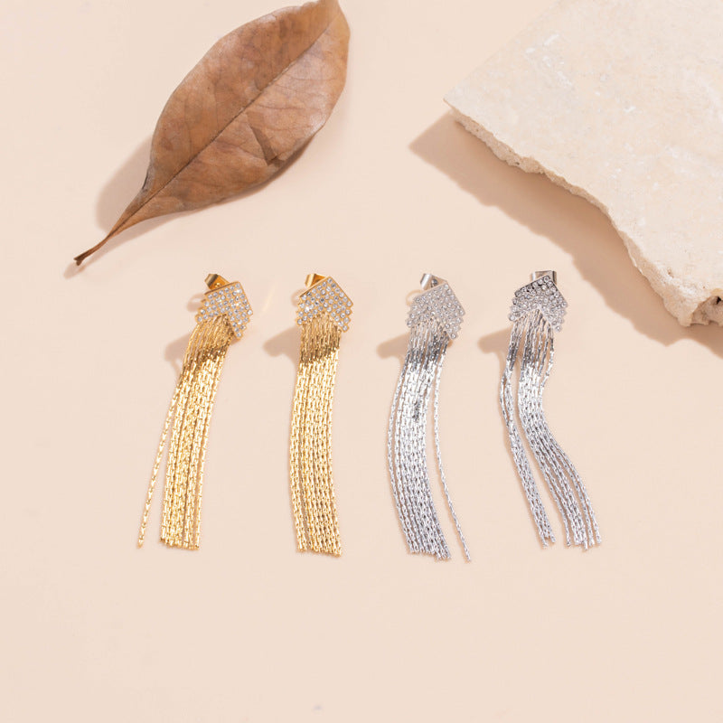 Orecchini titanio frangia strass