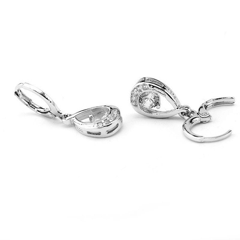 Orecchini goccia con zirconi da donna