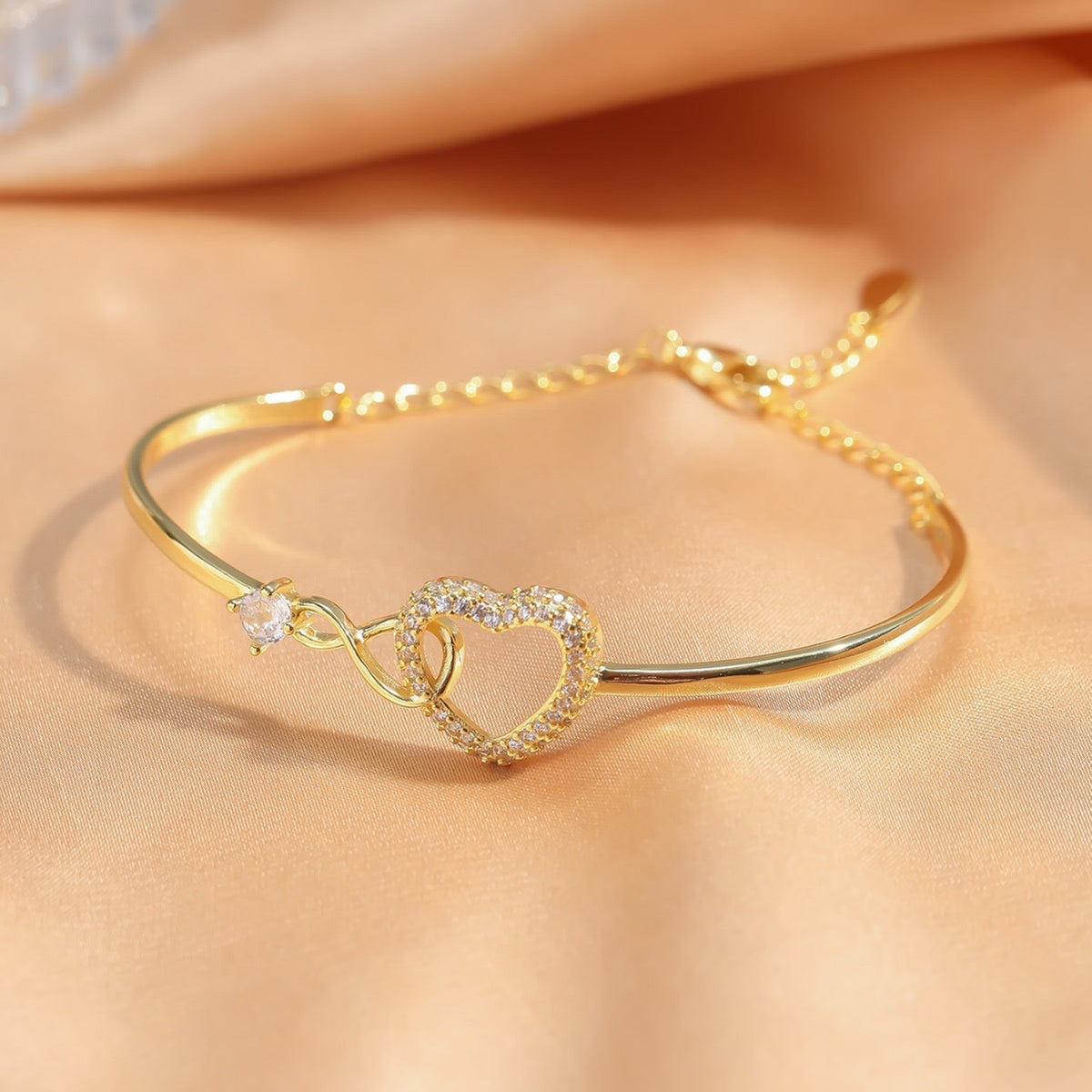 Braccialetto cuore zircone cavo