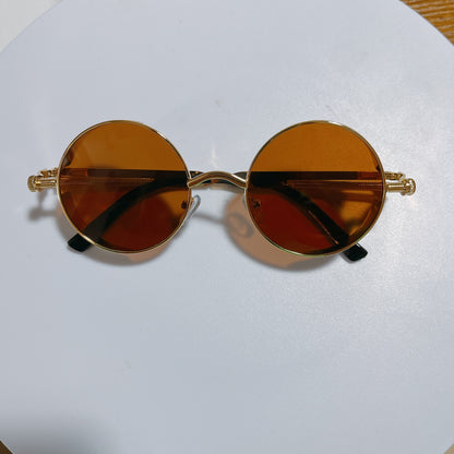 Occhiali da sole retrò hipster punk
