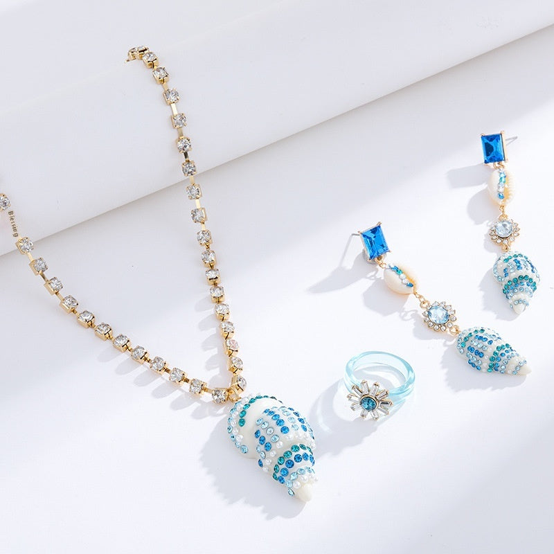 Collana conchiglia resina
