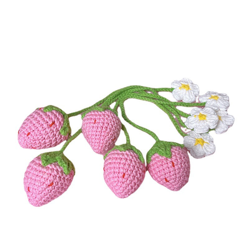 Ciondolo fragola lana all'uncinetto