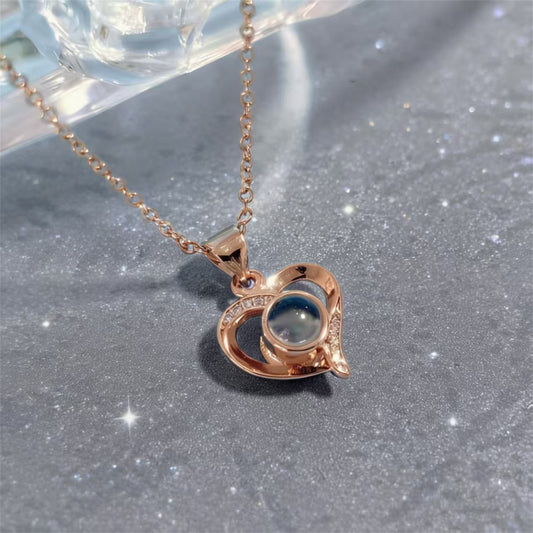 Collana cuore diamanti con proiezione
