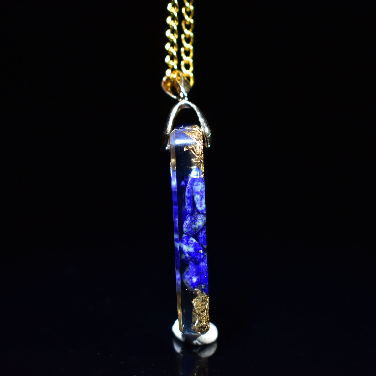 Collana pendente resina cristalli