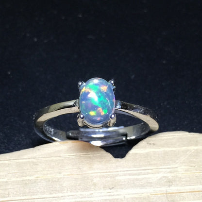 Anello opale australiano con fuoco