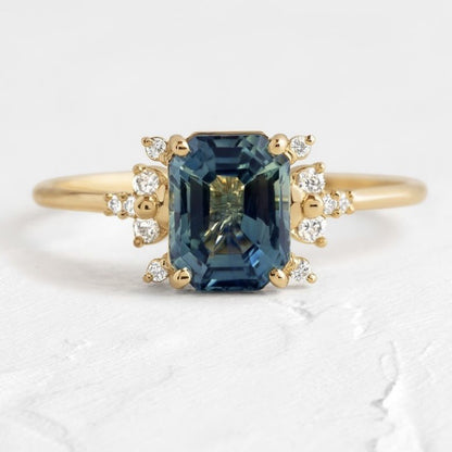 Anello zircone blu scuro