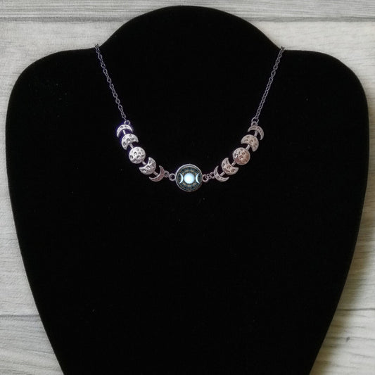 Collana pentagramma gotica