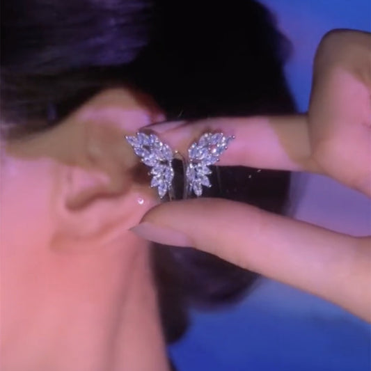 Orecchino clip farfalla