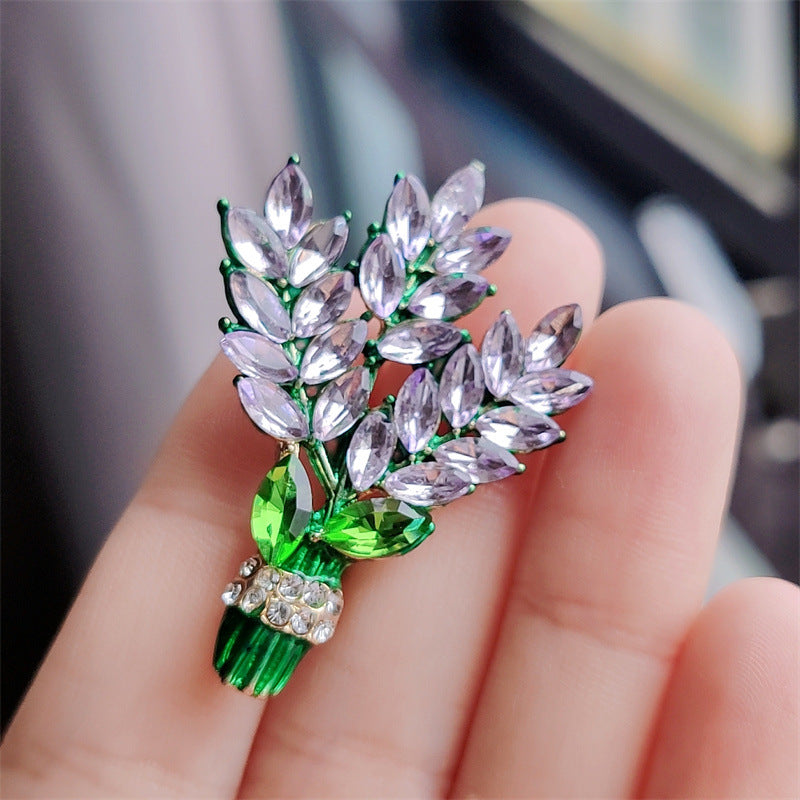 Spilla lavanda e strass