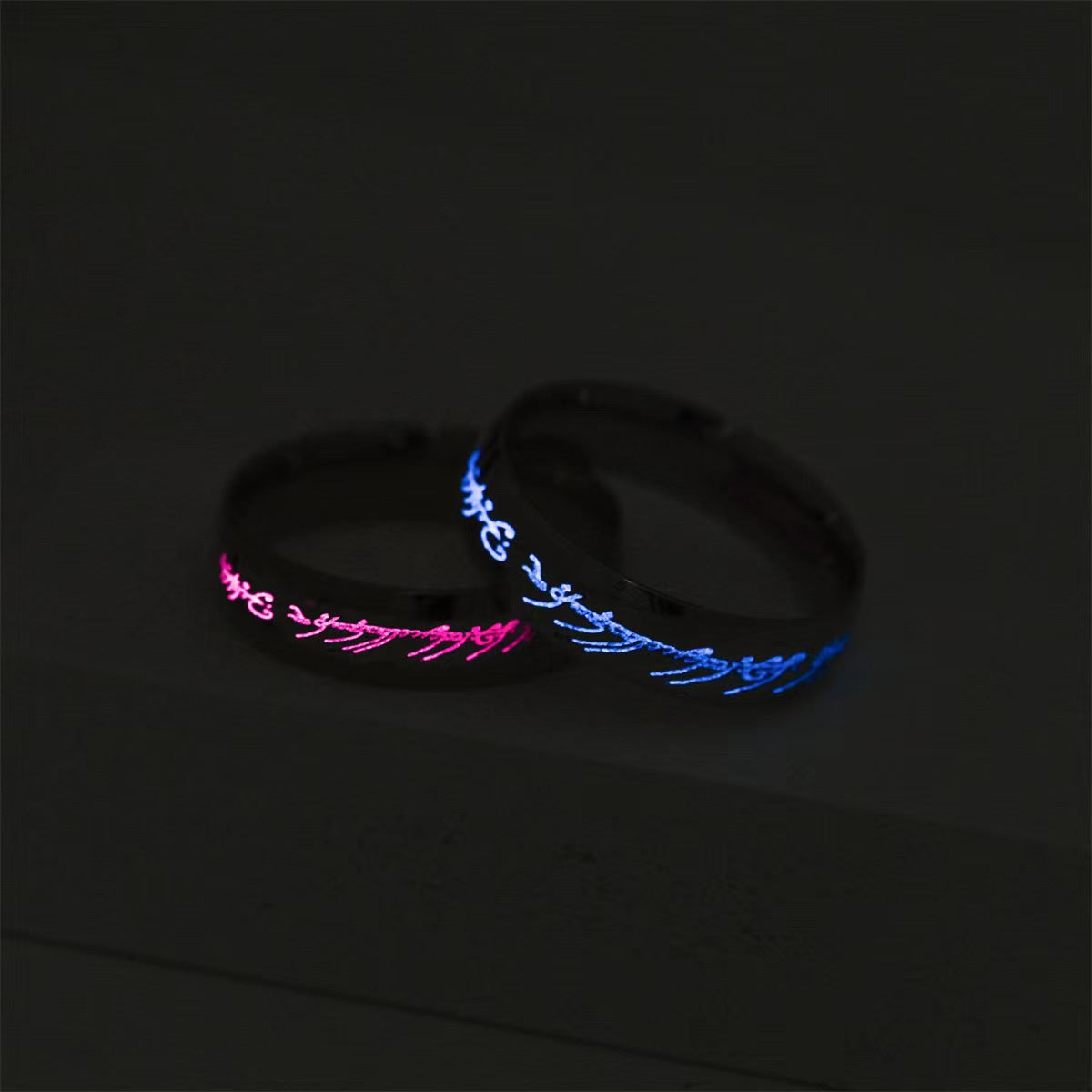 Anello acciaio che cambia colore