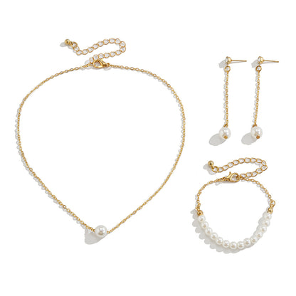 Collana perle e croce