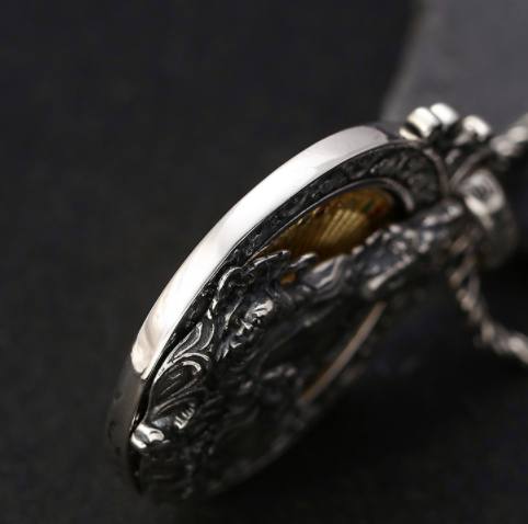 Ciondolo mantra argento