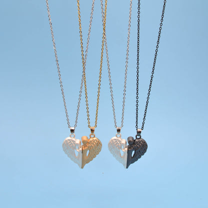 Collana coppia abbraccio