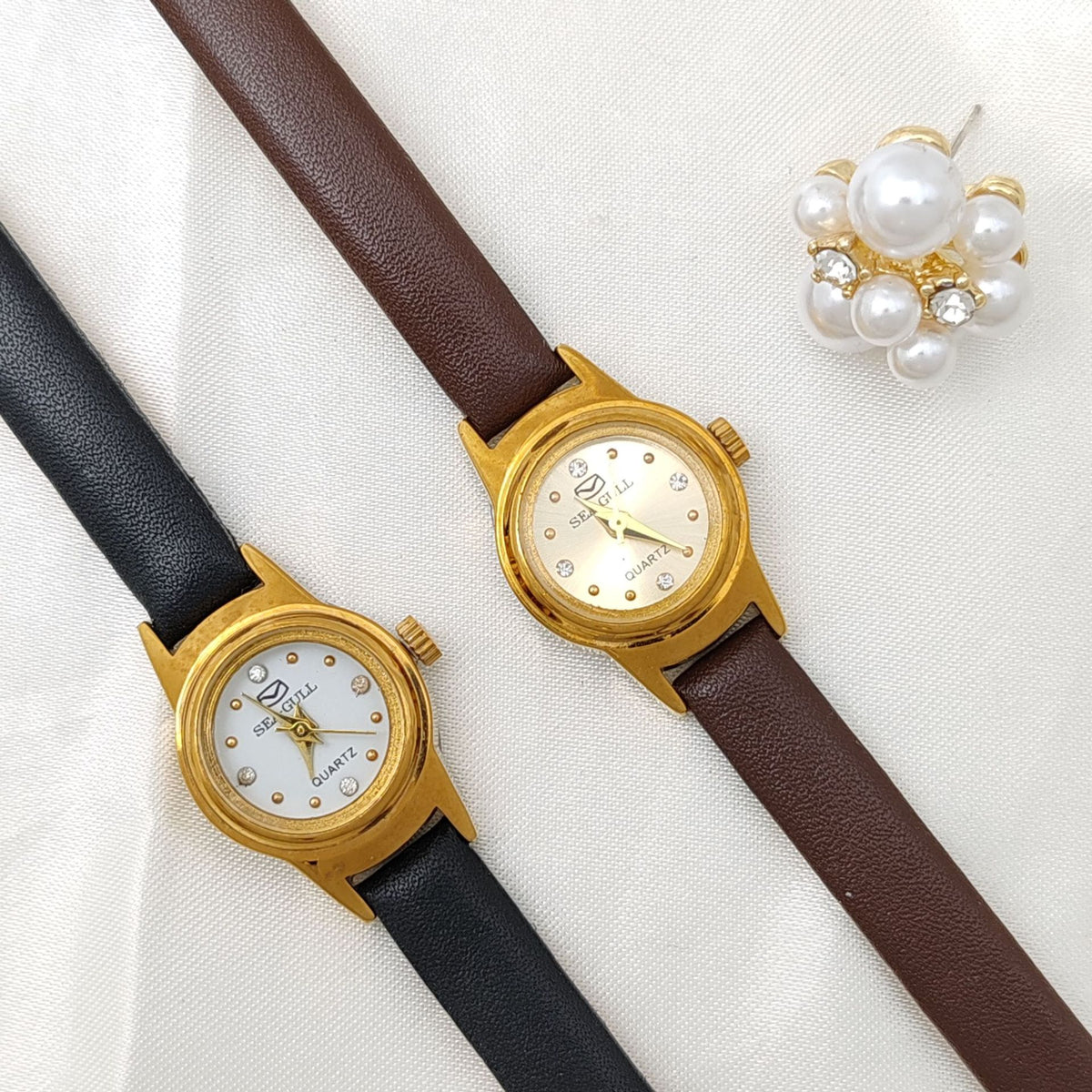 Orologio dorato da donna piccolo