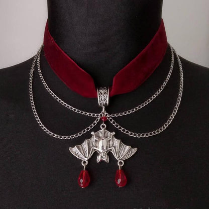 Collana pipistrelli