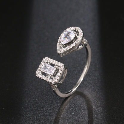 Anello zircone asimmetrico
