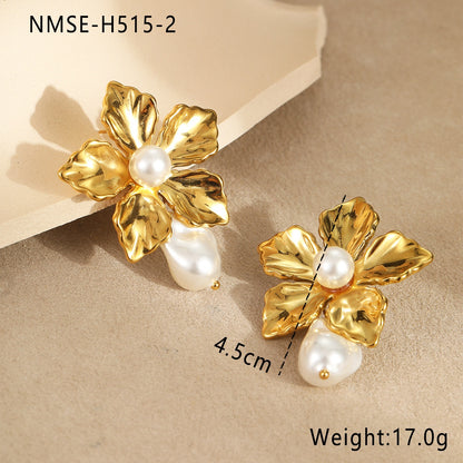 Orecchini perle barocche fiore oro
