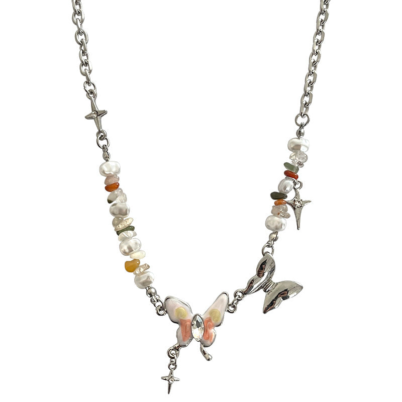 Collana farfalla ricamata
