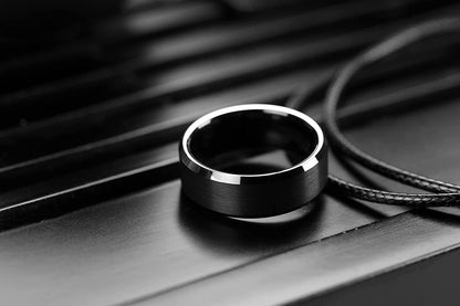 Anello titanio satinato per innamorati
