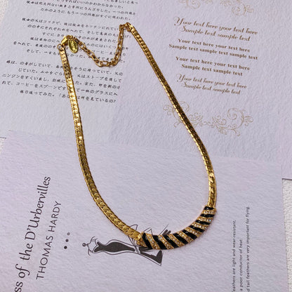 Orecchini smaltati oro diamanti