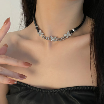 Collana farfalla nera girocollo