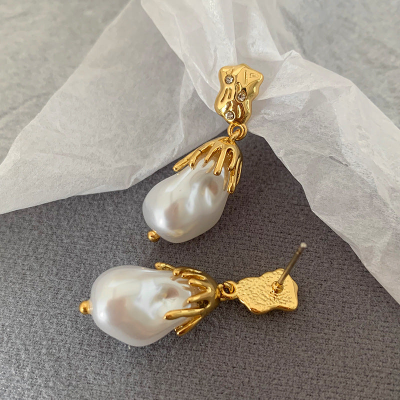 Orecchini barocchi perle foglia d'oro
