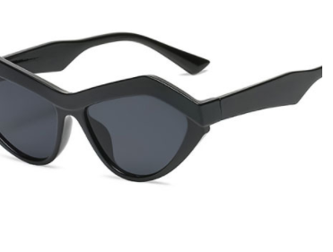 Occhiali da sole cat eye sportivi
