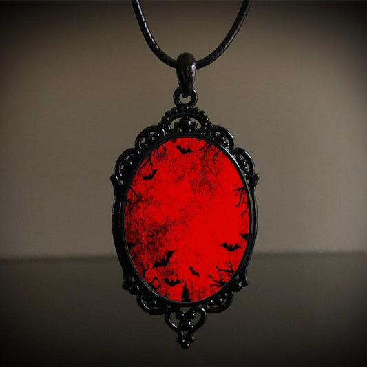 Collana luna gotica nera