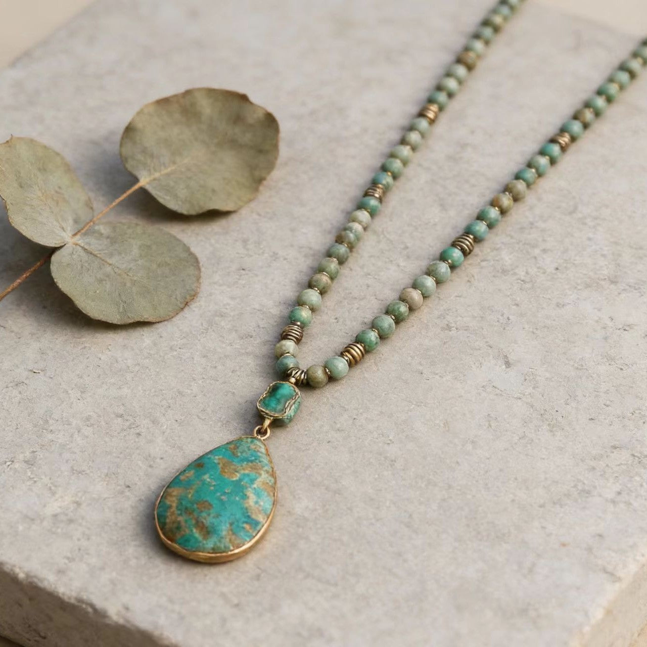 Collana vintage con perline