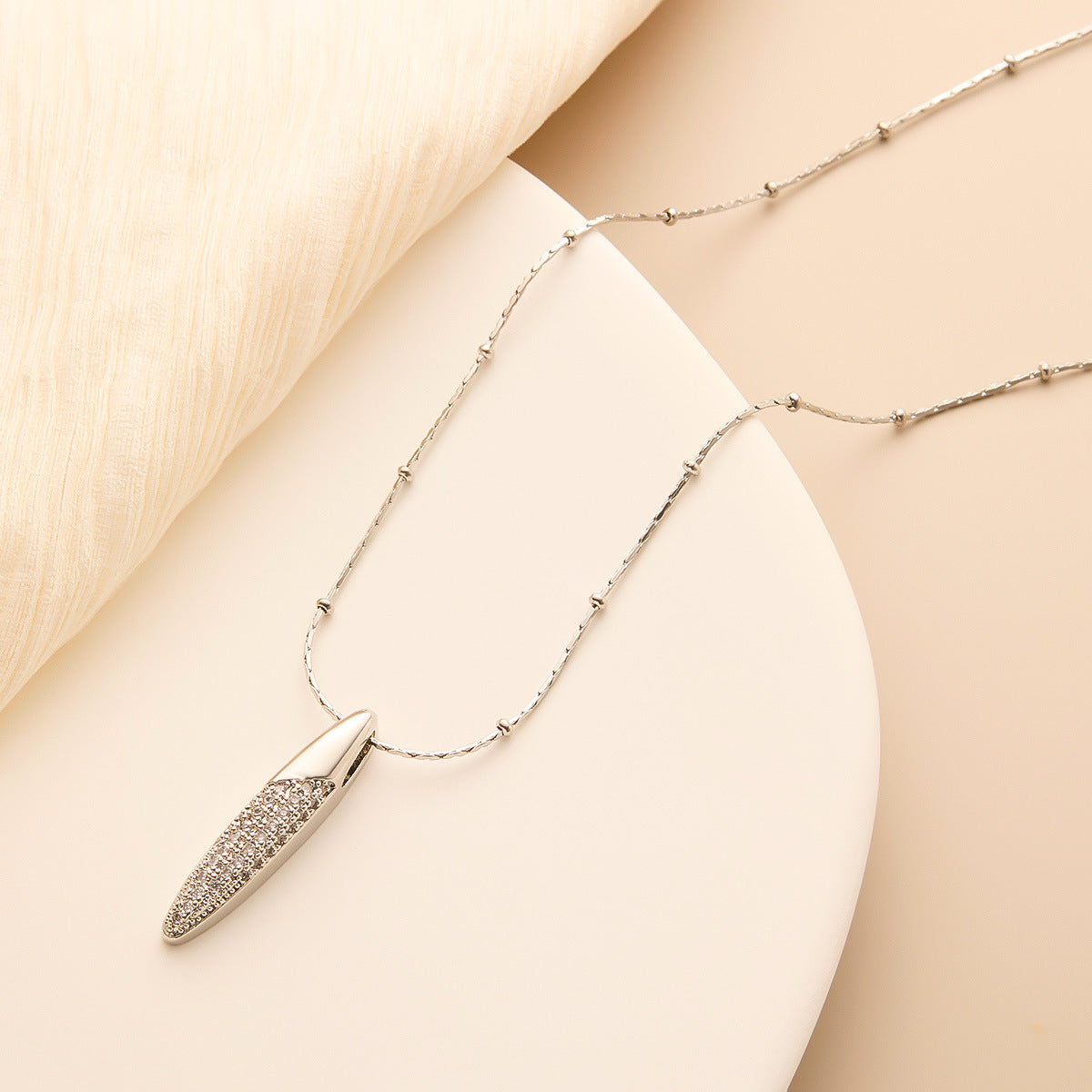Collana acciaio titaniato