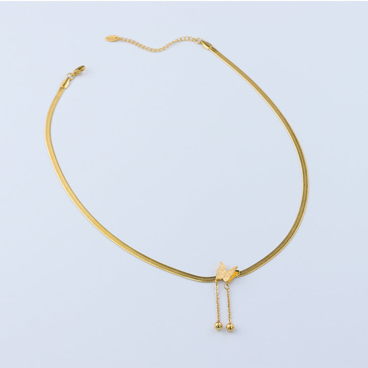 Collana satinata farfalla