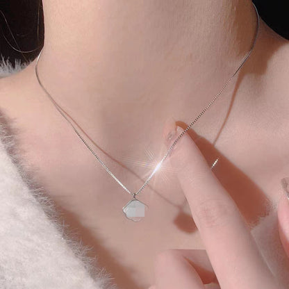 Collana corta di design