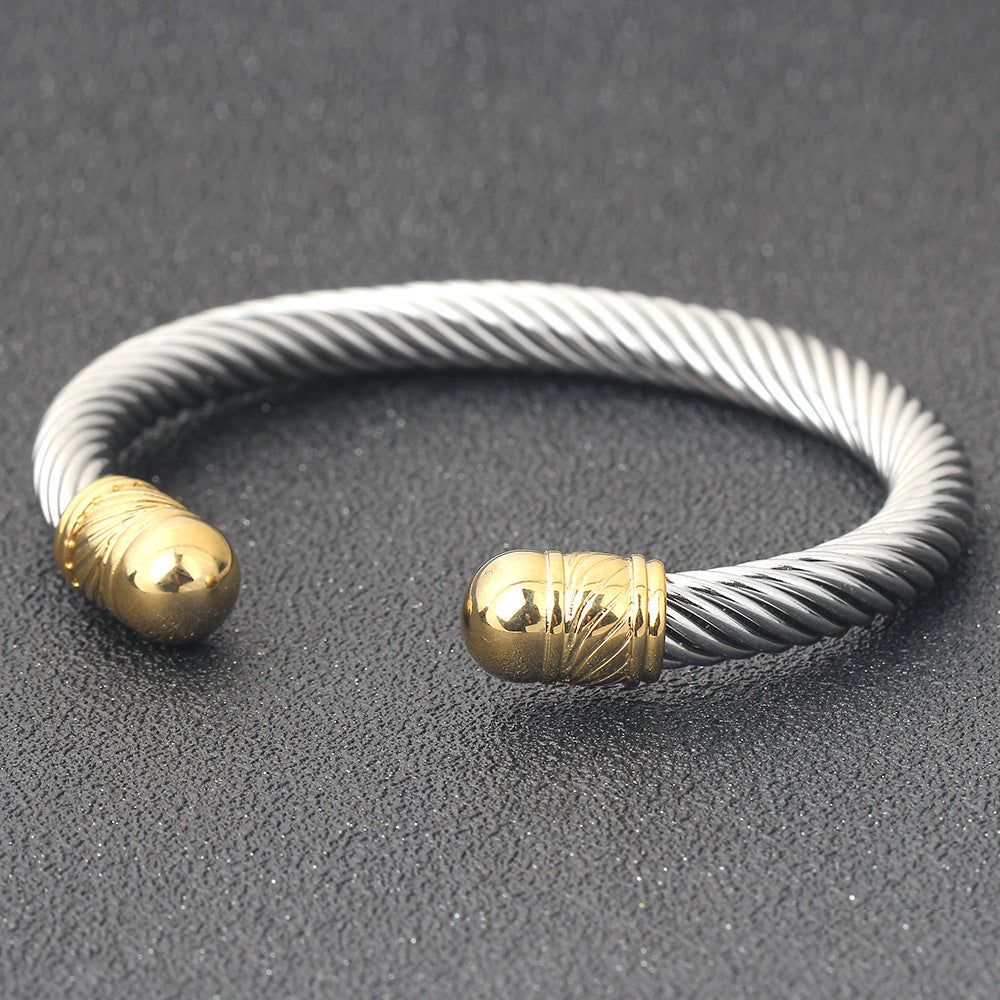 Bracciale cavo regolabile