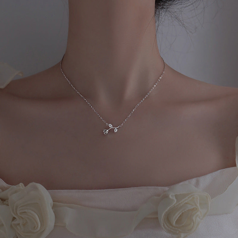 Collana corta estiva