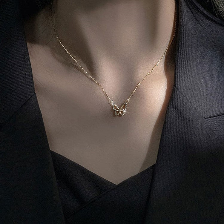 Collana farfalla bicolore placcata