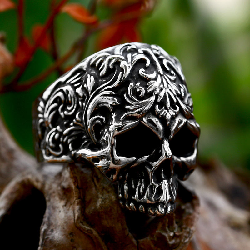 Anello teschio punk