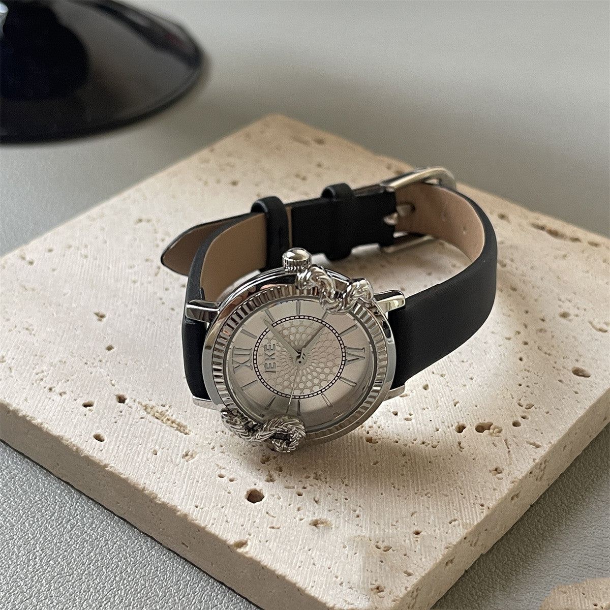 Orologio da donna con disegno romano