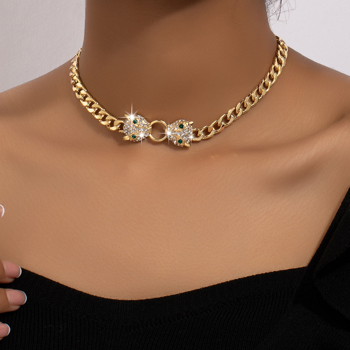 Collana leone smaltata