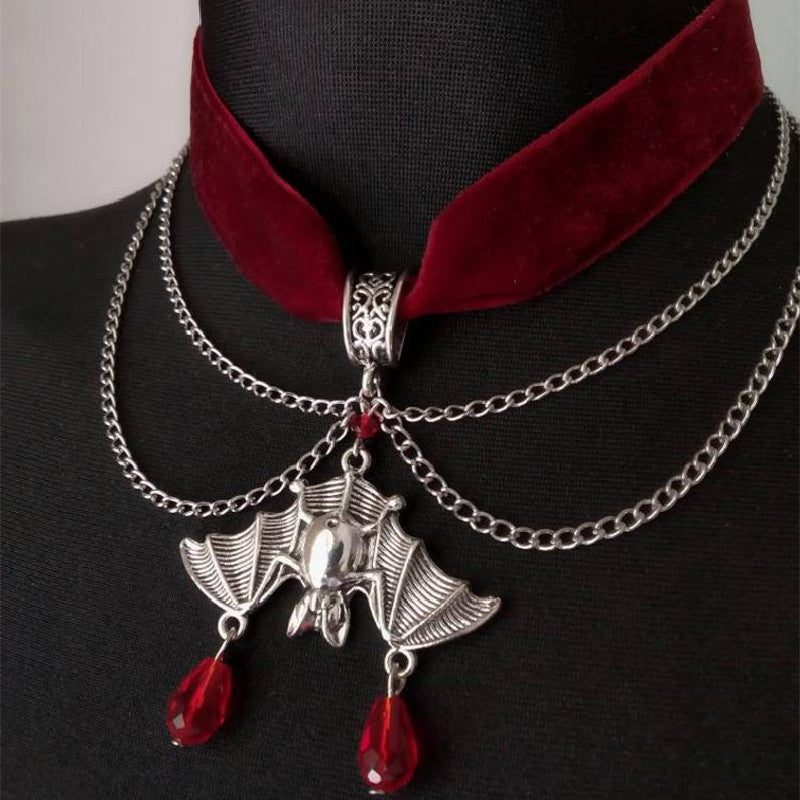 Collana pipistrelli
